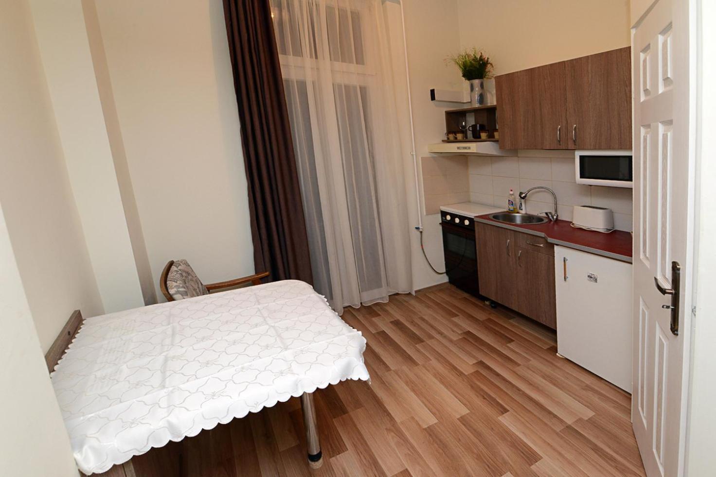Centrum Apartman Beci Exterior foto