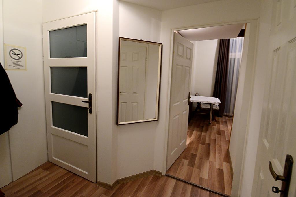 Centrum Apartman Beci Exterior foto